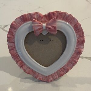 Elegant Heart-Shaped Frame with Pink Accents